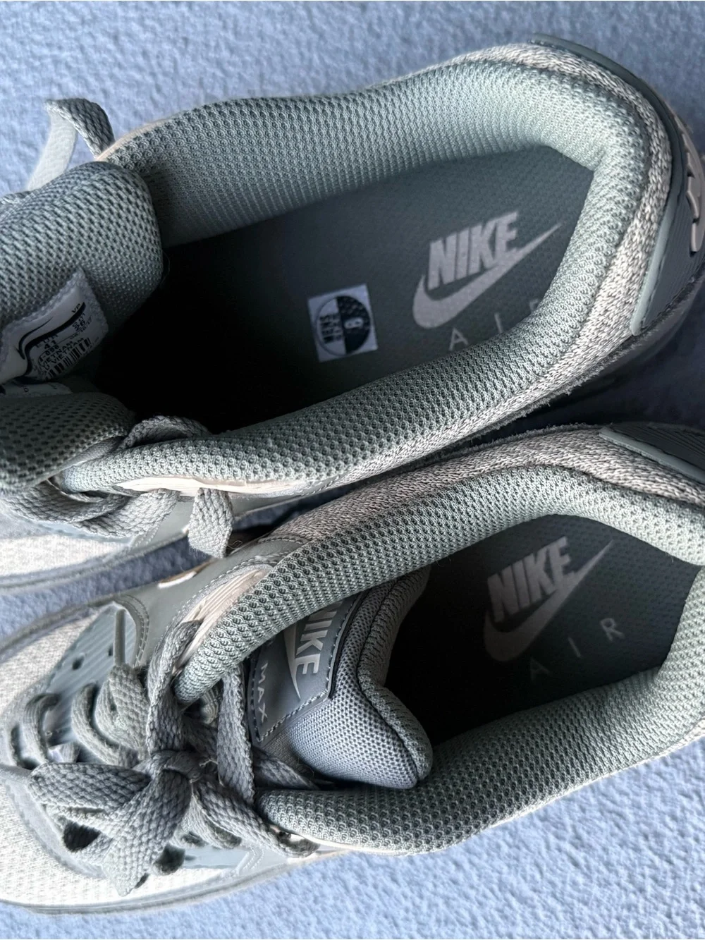 NIKE AIR MAX 90